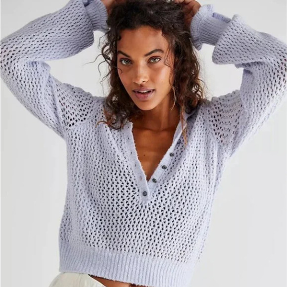 Free People SNOWDRIFT Open Knit Henley Pullover Sweater in Peri Ice M NWOT $138 - Picture 3 of 12